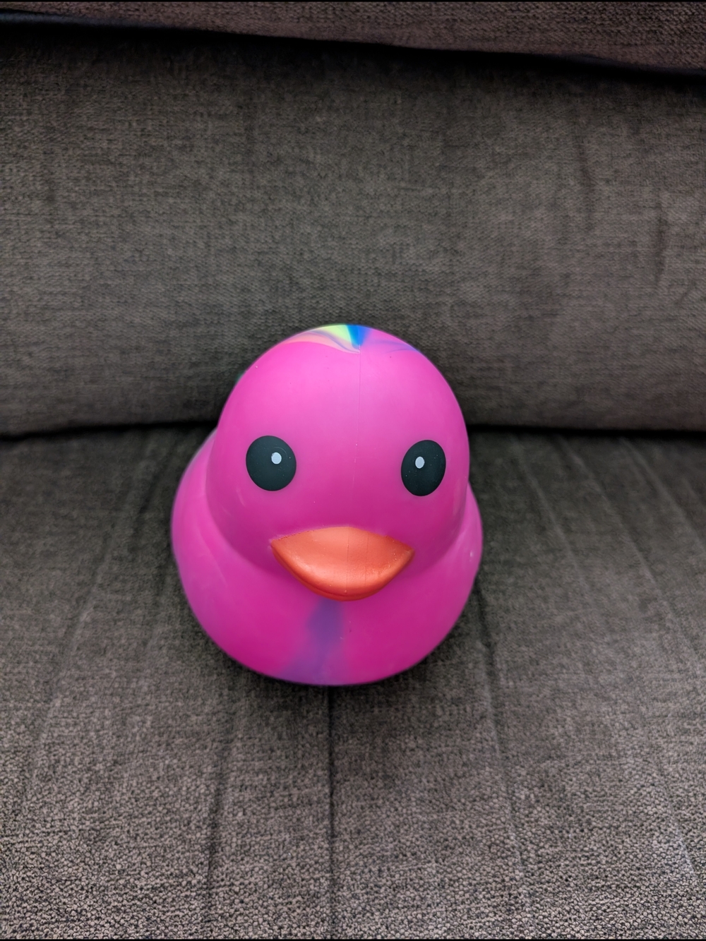 SQUEEEZY Tye Dye Squishy Duck